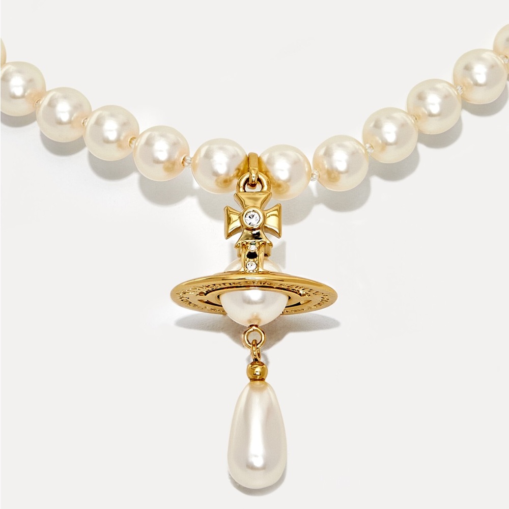 Vivienne Westwood Orb Pendant Choker
